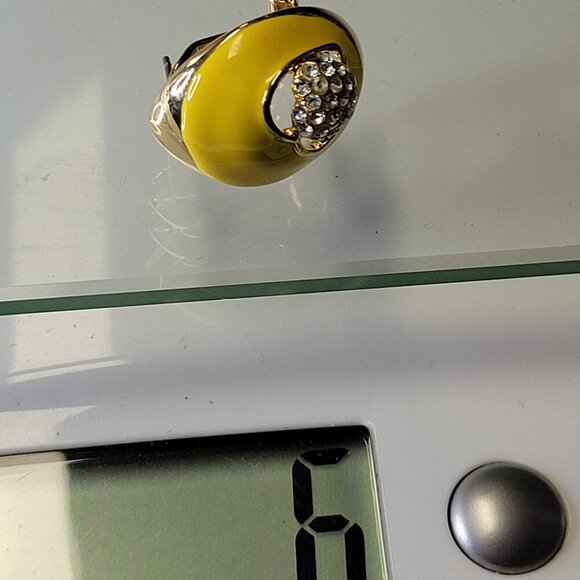 Yellow Enamelled Earrings Small Earrings - Picture 7 of 8